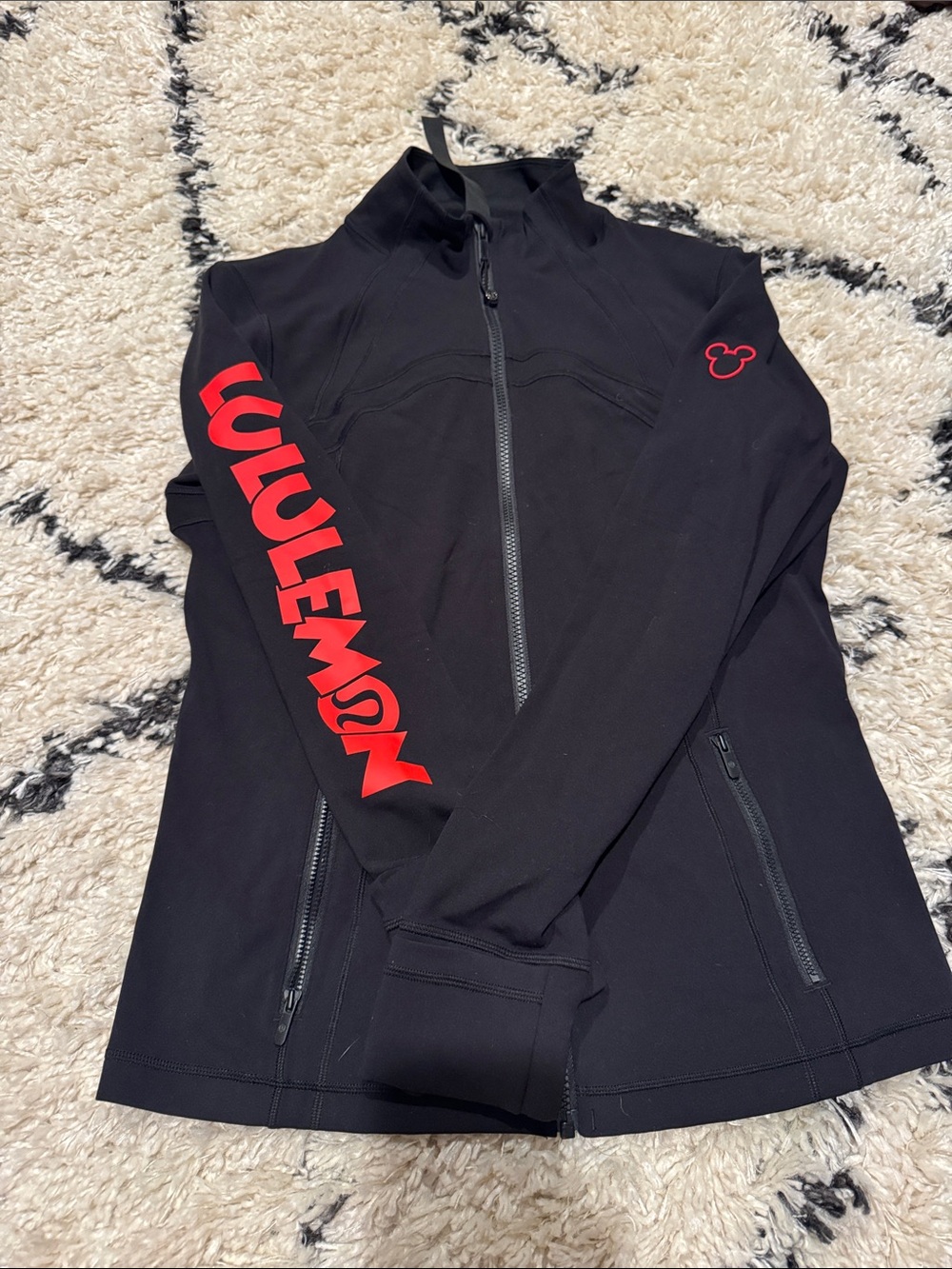 Lululemon define Jacket
